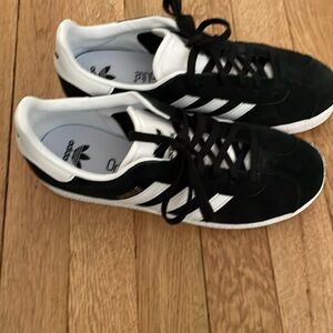 Addidas Gazelle. Original. Black & white.